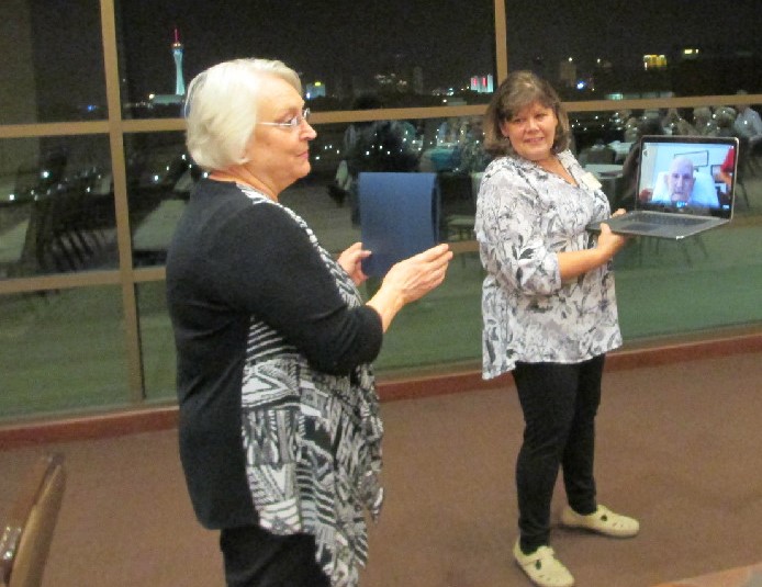 Chrisinger Award Crop