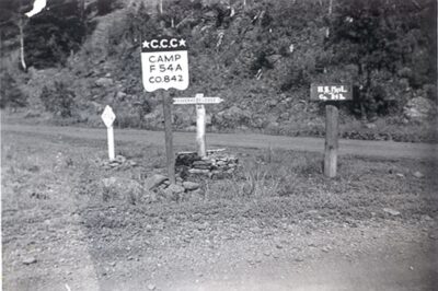 Co. 842, F-54-A Springerville, AZ. Buffalo Crossing forest road sign 1938